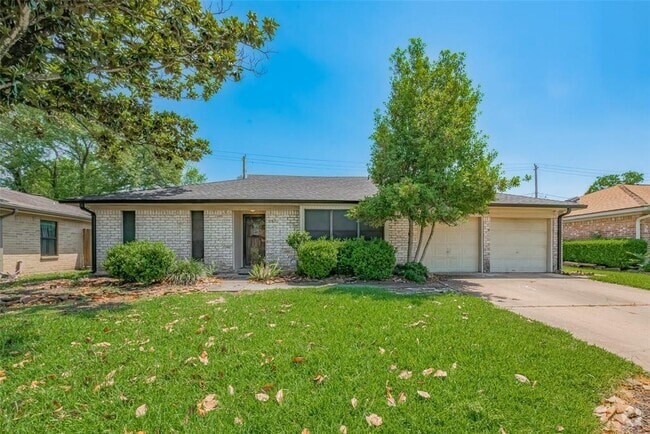 Building Photo - 9922 Carlow Ln Rental