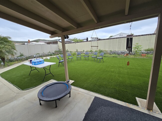 Photo - 10142 White Pine Ln