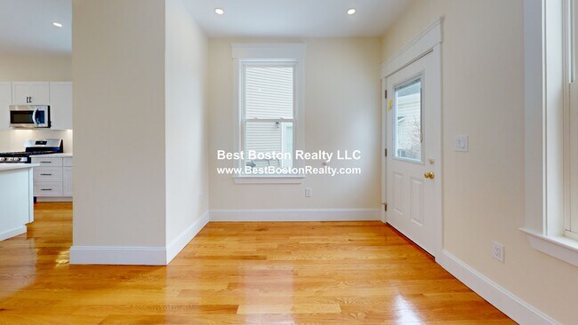 Photo - 242 Somerville Ave
