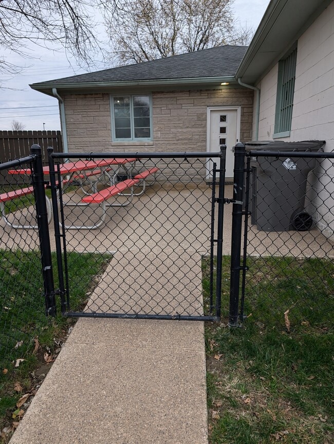 Photo - 7302 East Washington Street Unit A