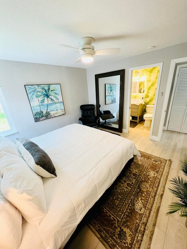 Photo - 5365 N Andrews Ave