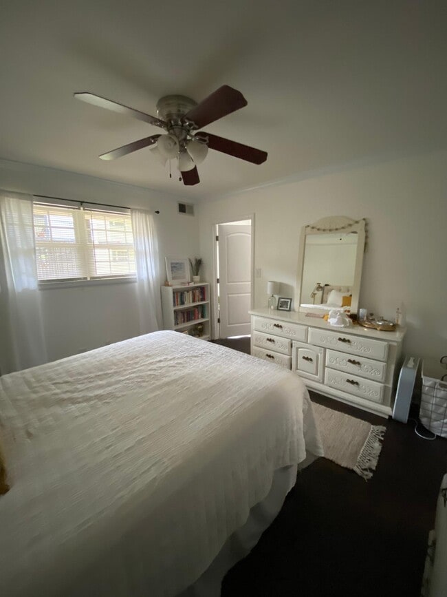 Photo - 897 N Highland Ave NE Unit B7