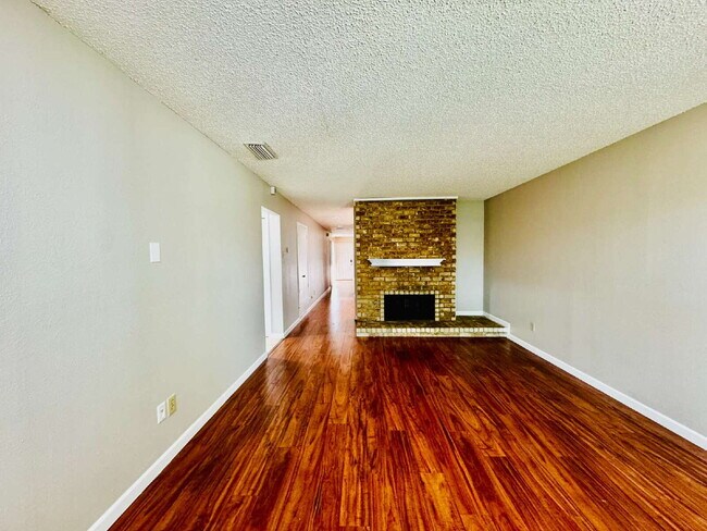 Photo - 2 bed, 2 bath, 2 Car Garage, 1-story