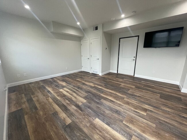 Photo - The Debora Unit Studio