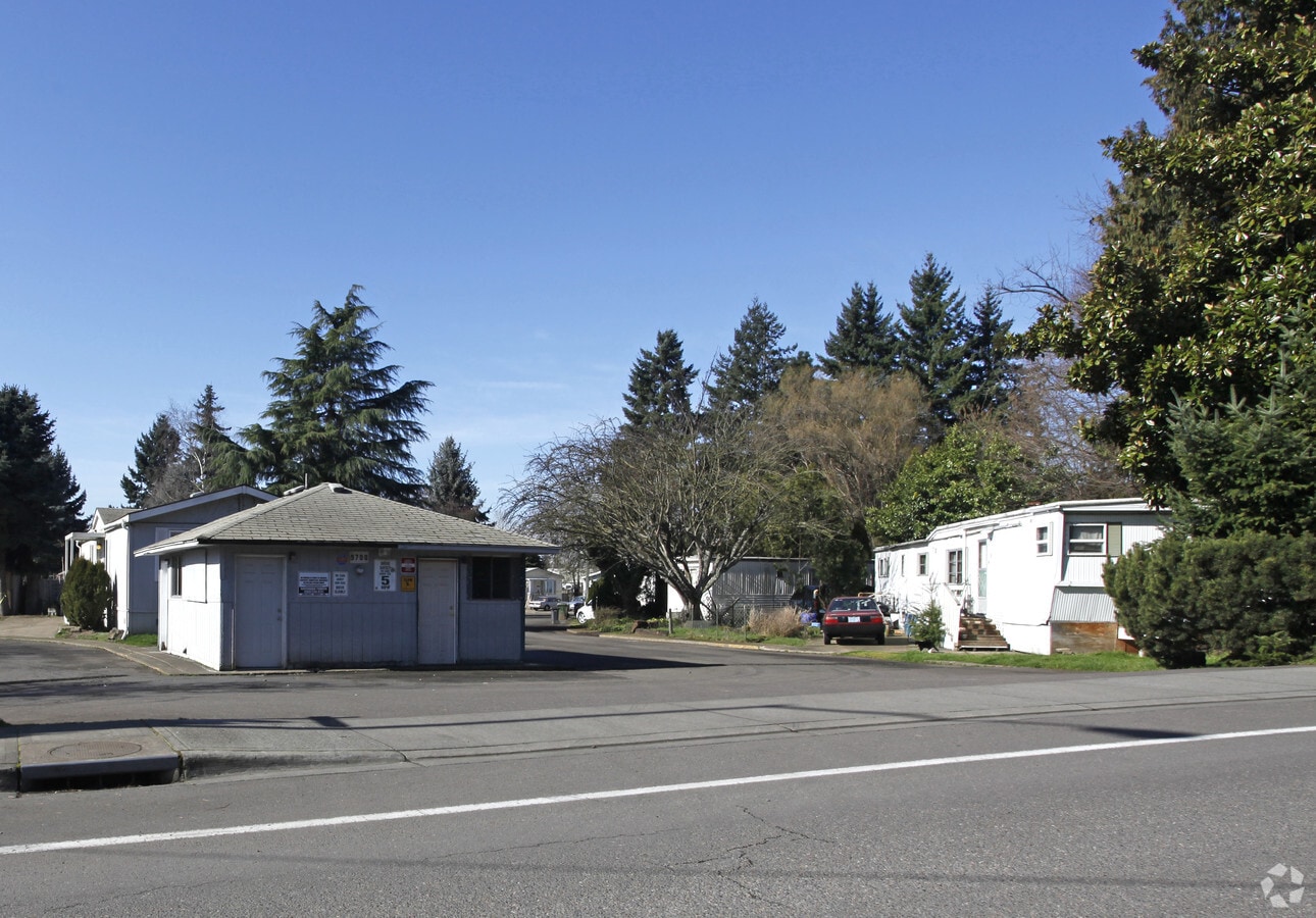 Photo - Willow Glen Mobile Home Park