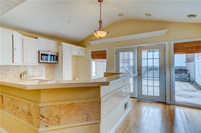 Photo - 5264 Dresden Wy