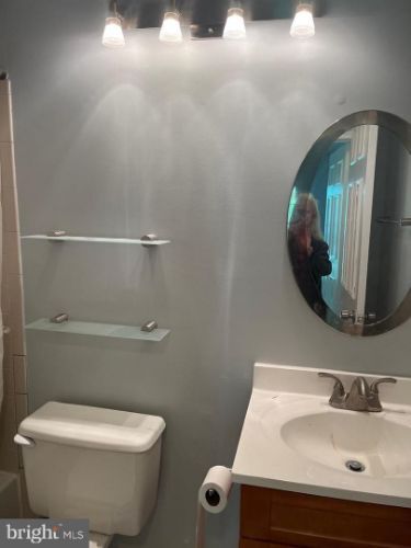 Photo - 13014-UNIT Shadyside Ln Unidad 13-231