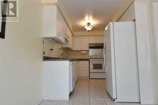 Photo - 33 Holmwood St