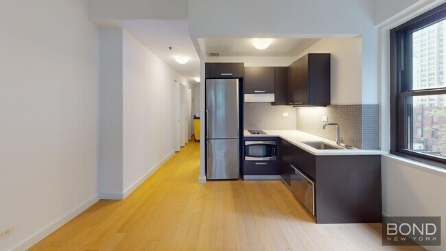 Photo - 222 E 39th St Apartment Unit 7E
