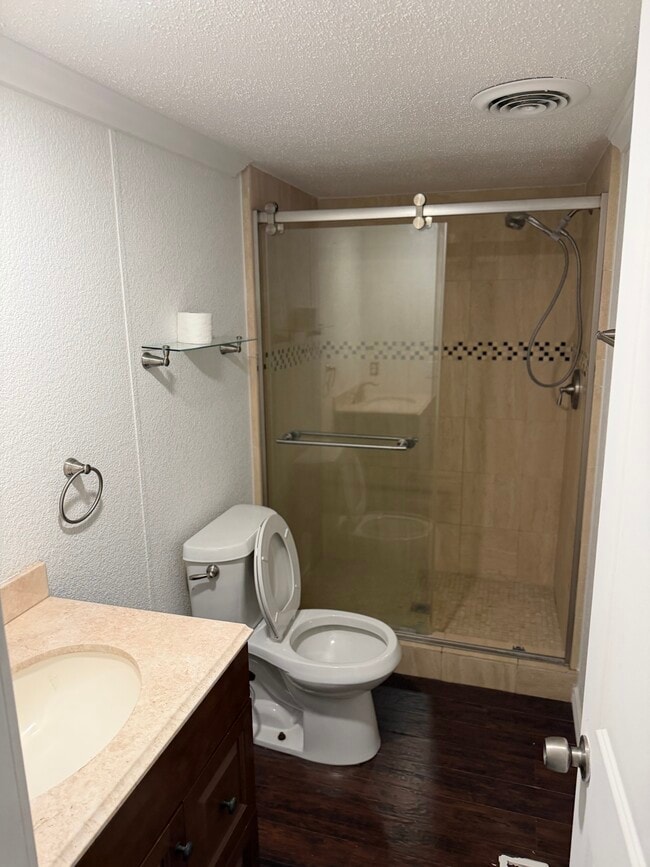 Building Photo - 818 Rd 3408