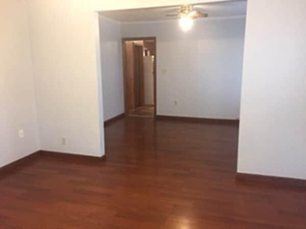 Photo - 296 S Main St Unit 1