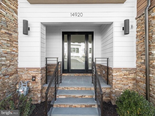 Building Photo - 14920 Dispatch St