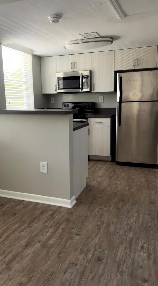 Photo - 837 Espanola Way Unit S2