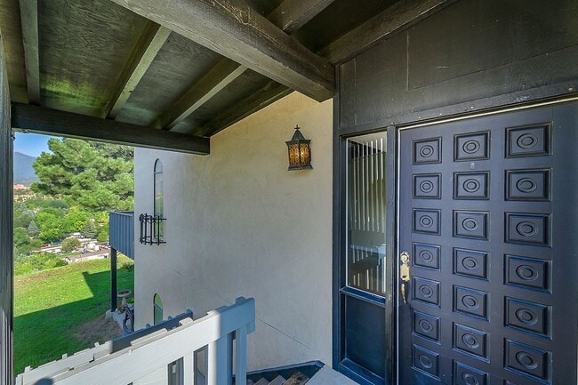 Photo - 1058 Fontmore Rd