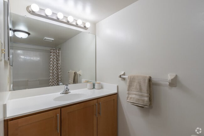 1BR, 1BA - Saratoga - 850SF - Severgn Apartments