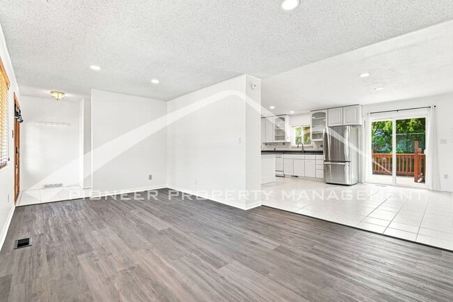 Photo - 2557 S Coors St