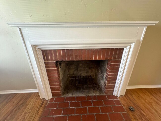 Photo - 1239 S Richmond Ave