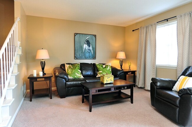 Photo - Huntingdon Apartments