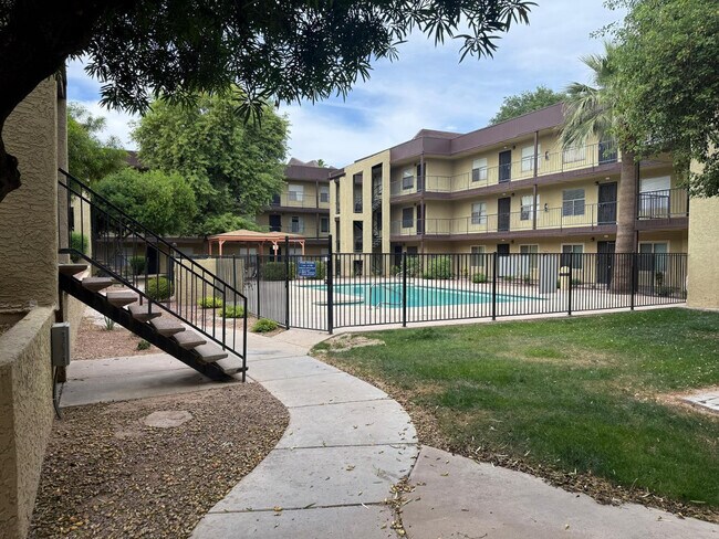 Photo - 461 W Holmes Ave Unit 150