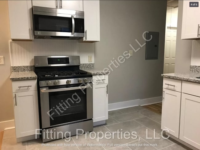 Photo - 624 Frasier St