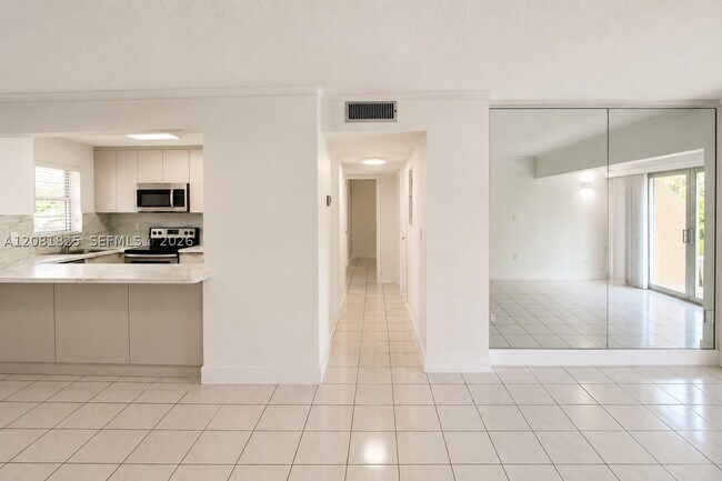 Photo - 8895 Fontainebleau Blvd Unit 103