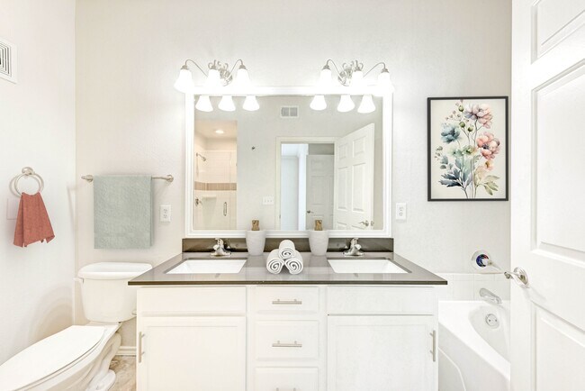 Renovated Bath - Riverhorse Ranch Apartments I