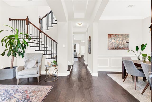 Photo - 4697 Edith St