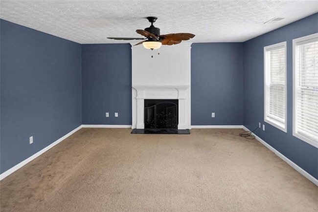 Photo - 905 Pownal Ln