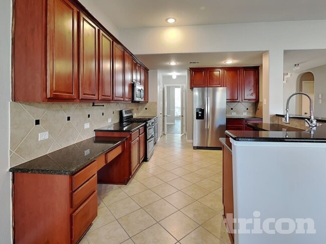 Photo - 2712 Columbus