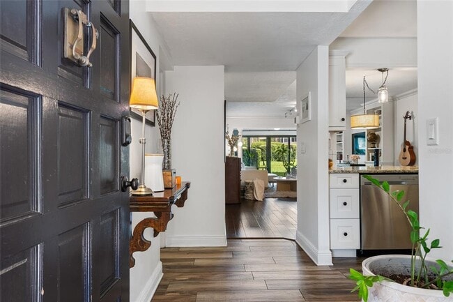 Photo - 104 S Interlachen Ave Unit 114