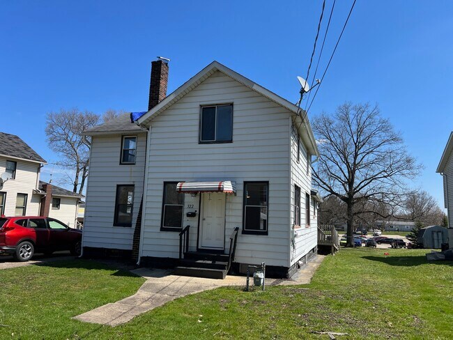 Photo - 322 Franklin St House