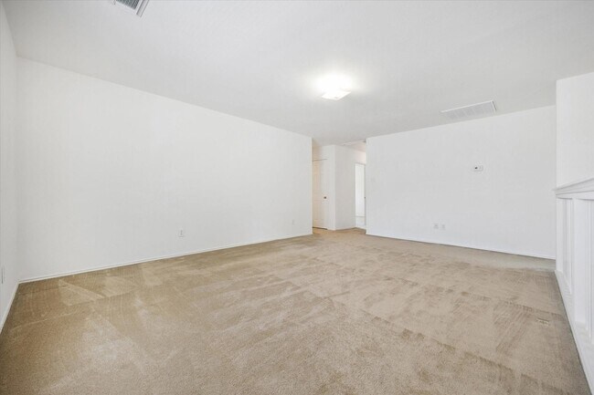 Building Photo - 15627 Haleys Landing Ln Rental