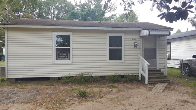 Photo - 3837 Morrow St