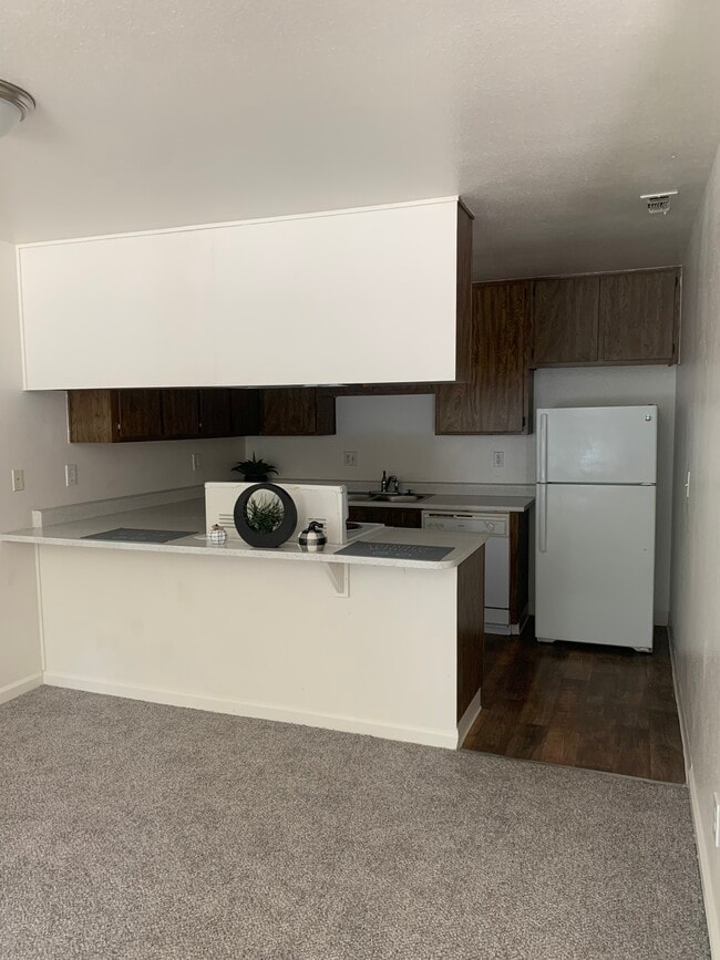 Willow View Apartments