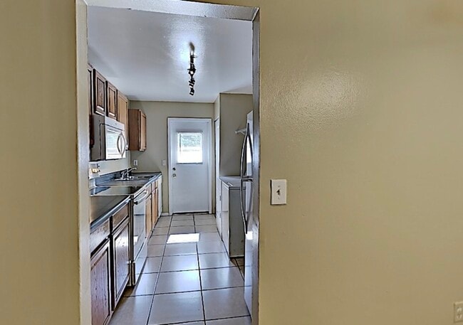 Photo - 220 Cherokee Ct Unidad Apt 113