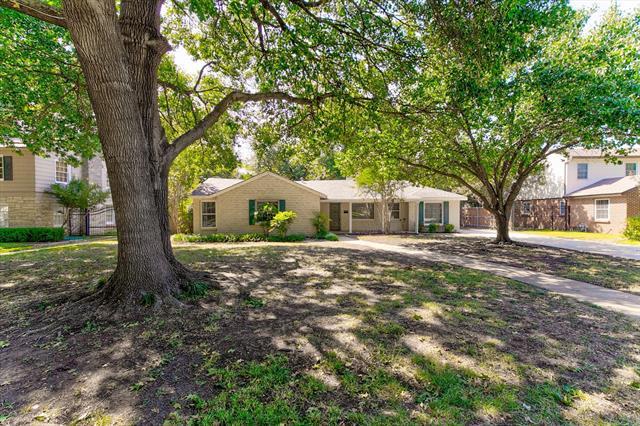 Photo - 3727 W Biddison St