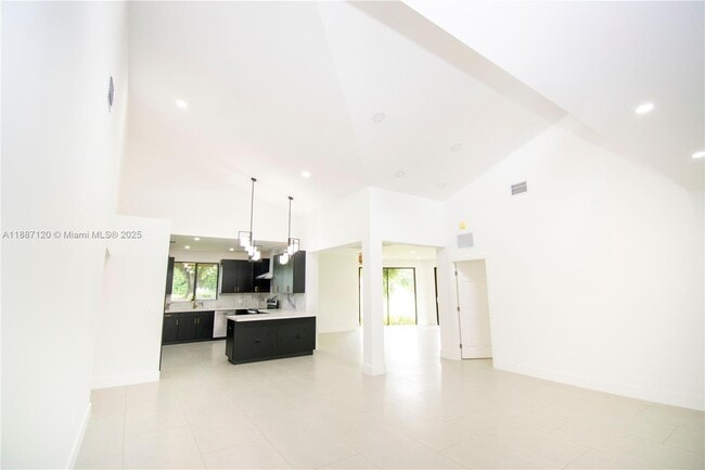 Photo - 8173 Silver Palm Ct