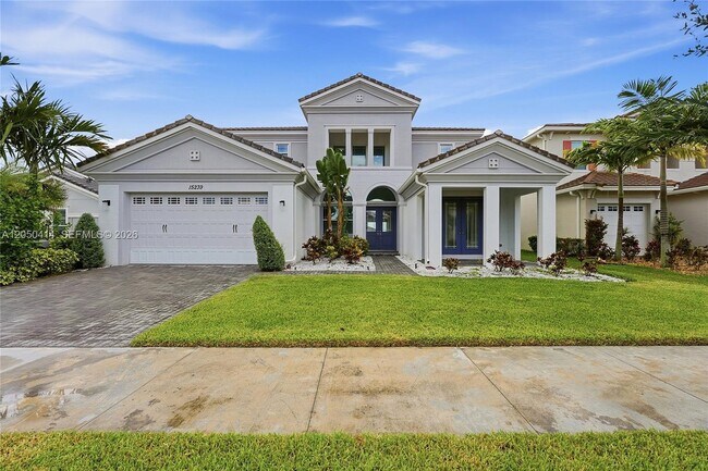Building Photo - 15239 Goldfinch Cir
