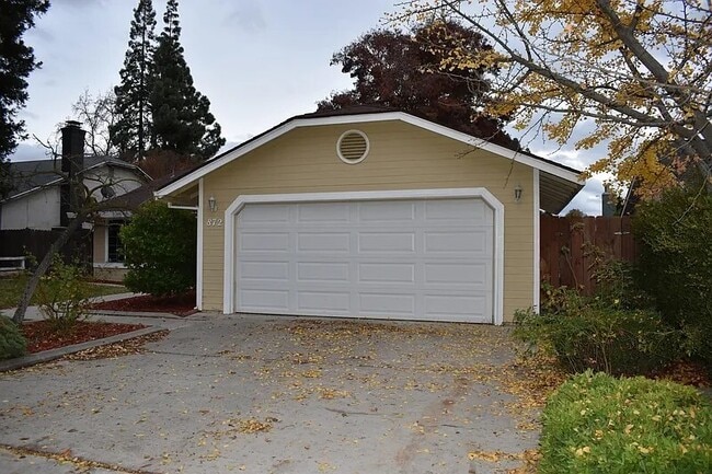 Photo - 872 San Pablo Ave