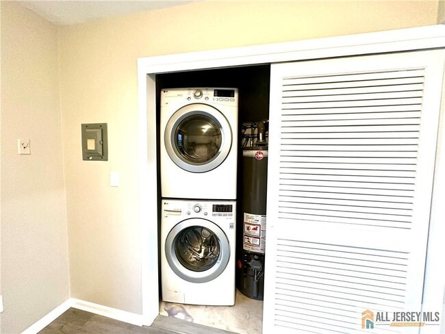 Photo - 1310 Bradley Ct Unit K2022