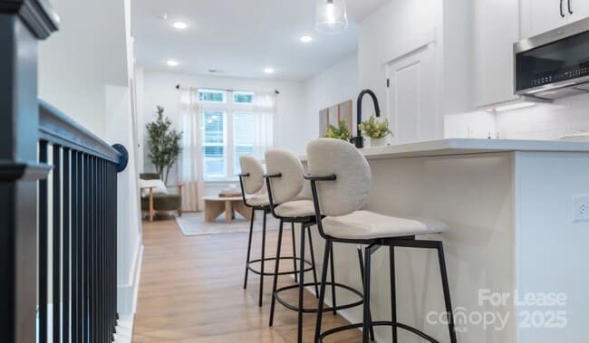 Photo - 2727 Rozzelles Ferry Rd