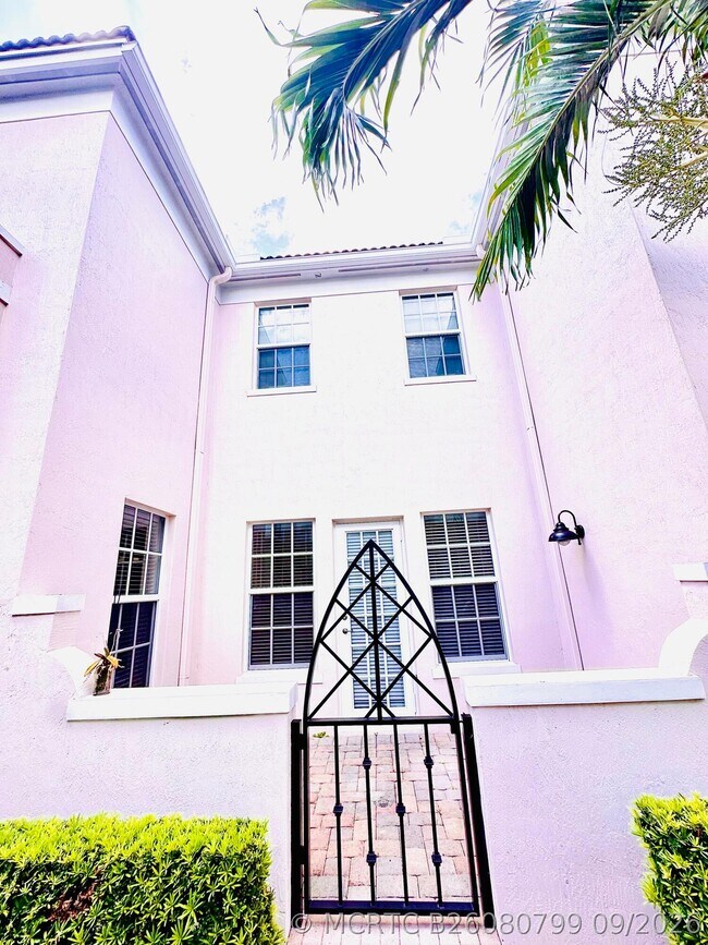 8296 NW 9th Ave