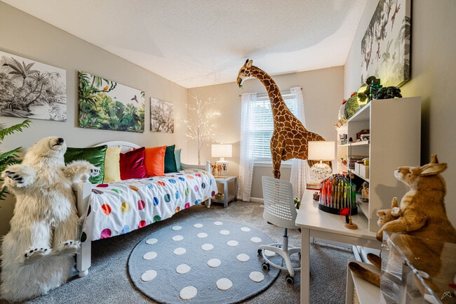 Woodland Creek Townhomes and Apartments