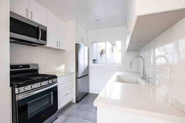 Photo - Sierra Bonita 1 LLC