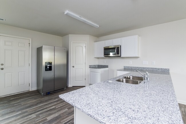 Photo - 859 Ashbury Ln