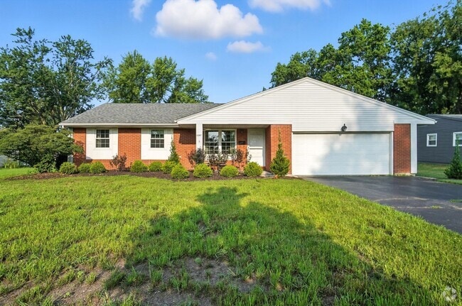 Building Photo - 5247 Silvertown Dr Rental