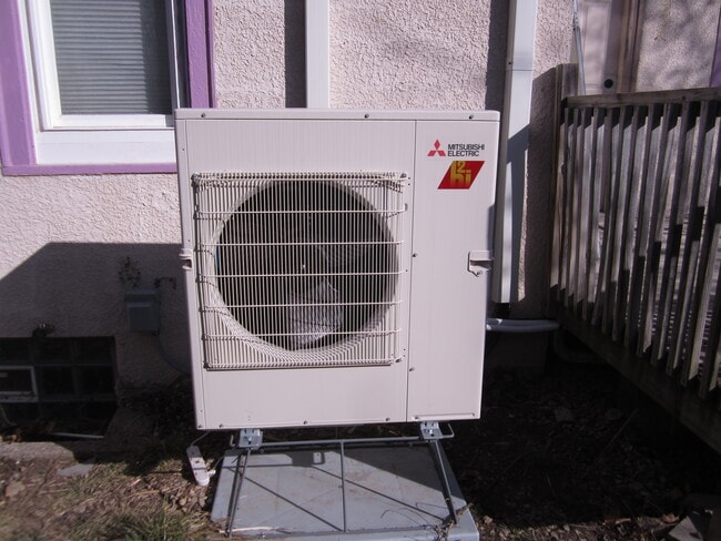 Hybrid Heat and A/C - 3622 Humboldt Ave N