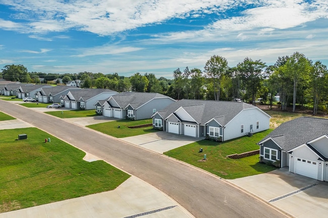 Building Photo - Gibbs Farm Townhomes