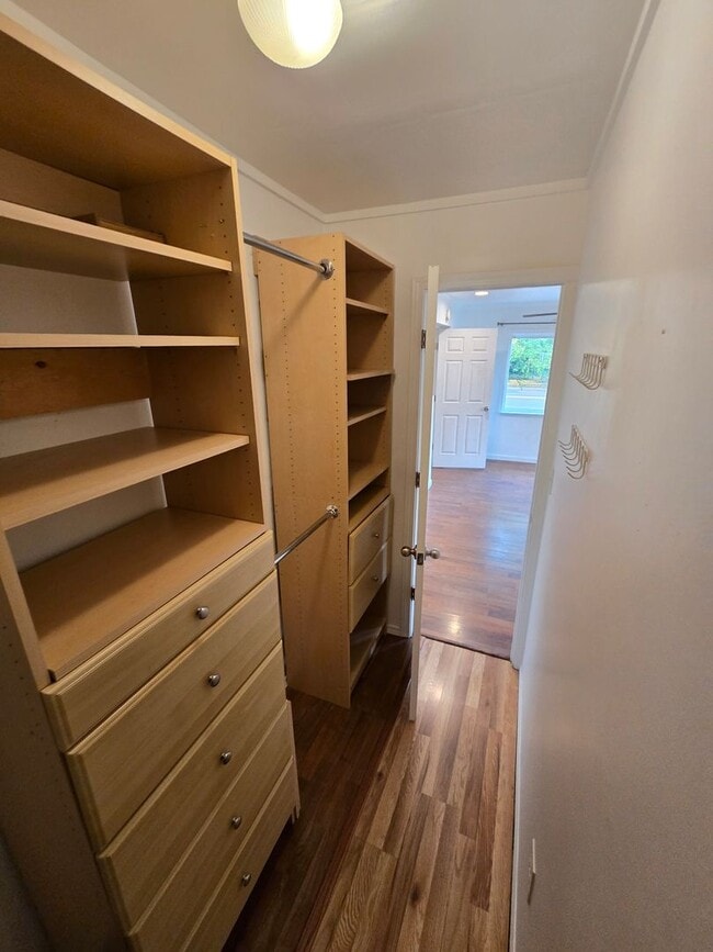 Photo - West-Flagstaff 4bd/2ba House Near NAU & CCC -Students & Pets OK!! Avail. July 10th!