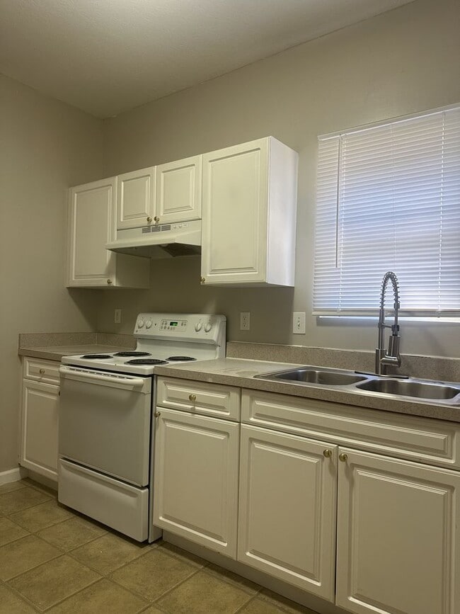 Photo - Beautiful 3 Bedroom 2.5 Bath Single Family...